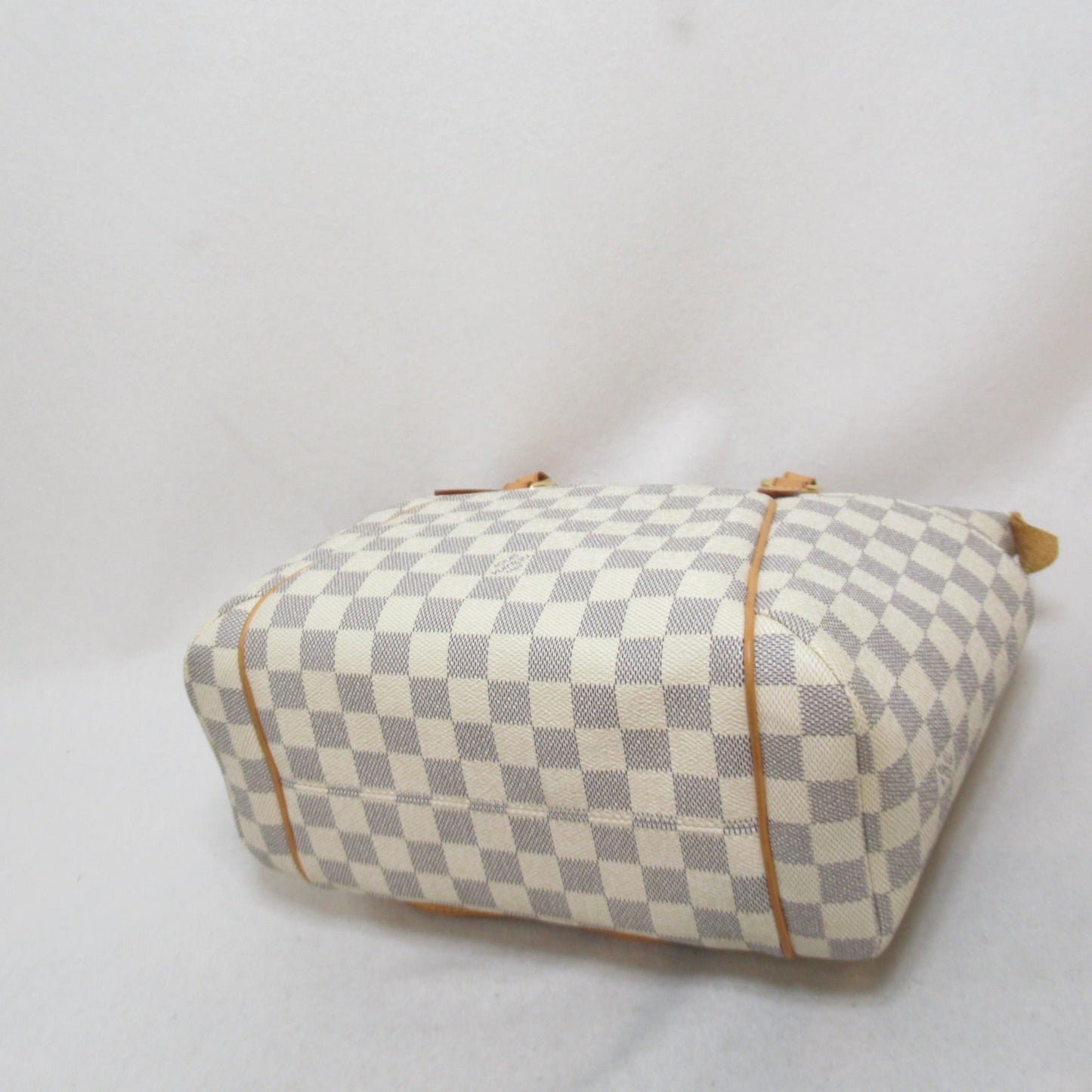Louis Vuitton Touareg PM Shoulder Bag Shoulder Bag PVC Coated Canvas Damier Azur Ivory N51261
