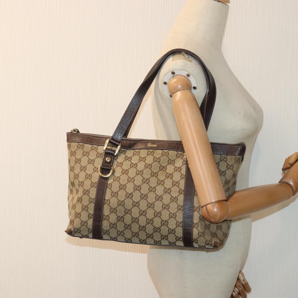 GUCCI GG Canvas Shoulder Bag Beige Gold 141470 91387