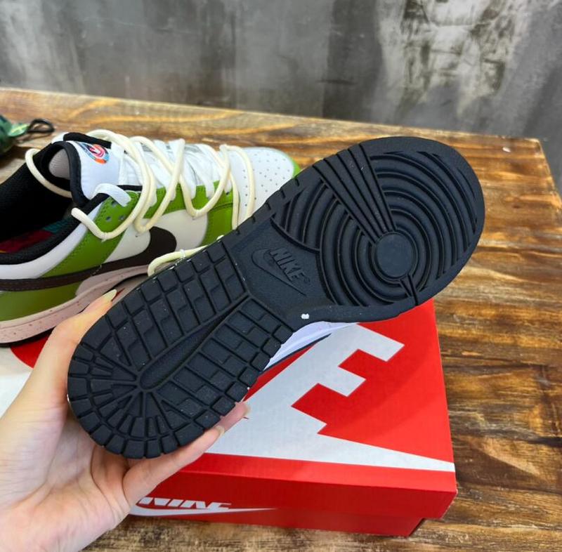 SAMC - NKE Shoes - 395