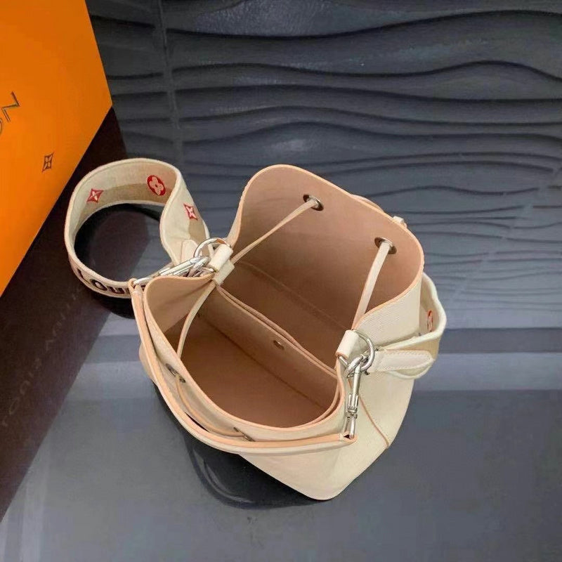 LOV2 Bags - Luxurious Bags 2491