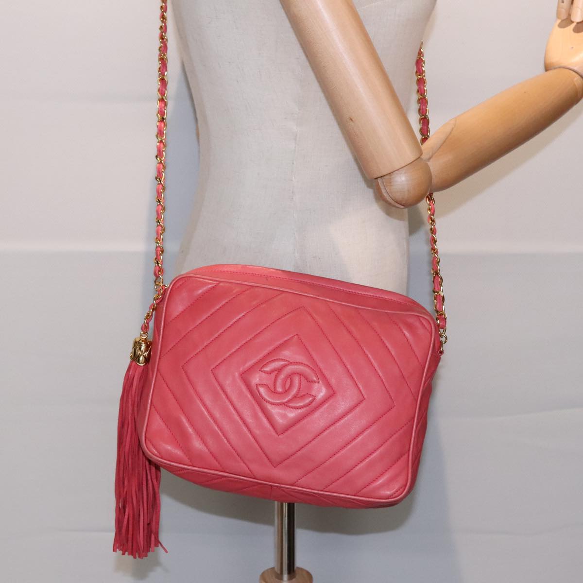 CHANEL Chain Shoulder Bag Lamb Skin Gold Pink CC 93604