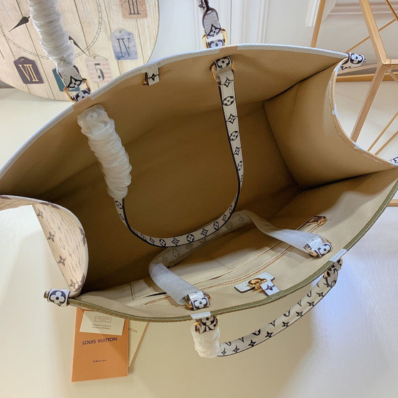 LOV2 Bags - Luxurious Bags 1935
