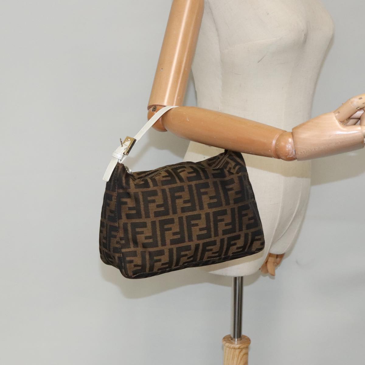 FENDI Zucca Canvas Hand Bag Brown White Gold 95333