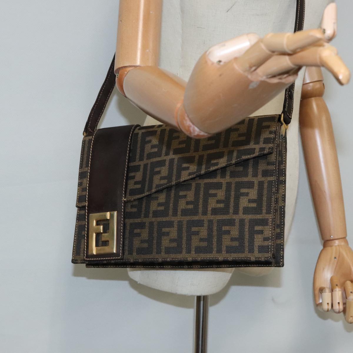 FENDI Zucca Canvas Shoulder Bag Brown Black gold 95519