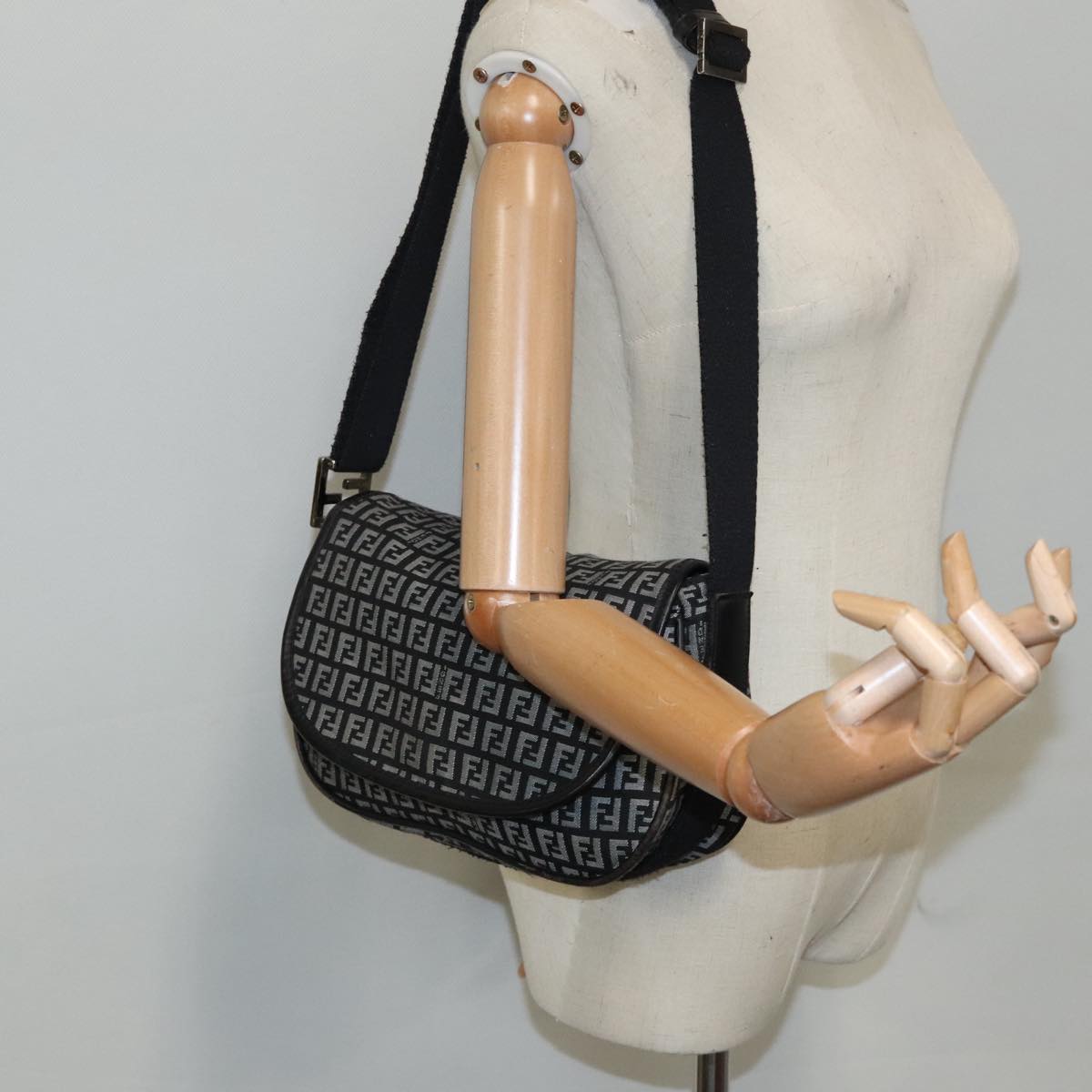 FENDI Zucchino Canvas Shoulder Bag Black 95866