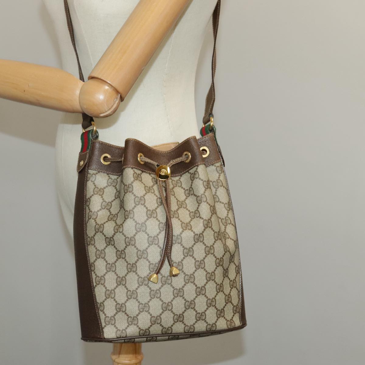 GUCCI GG Supreme Web Sherry Line Shoulder Bag PVC Beige 164 02 034 98308