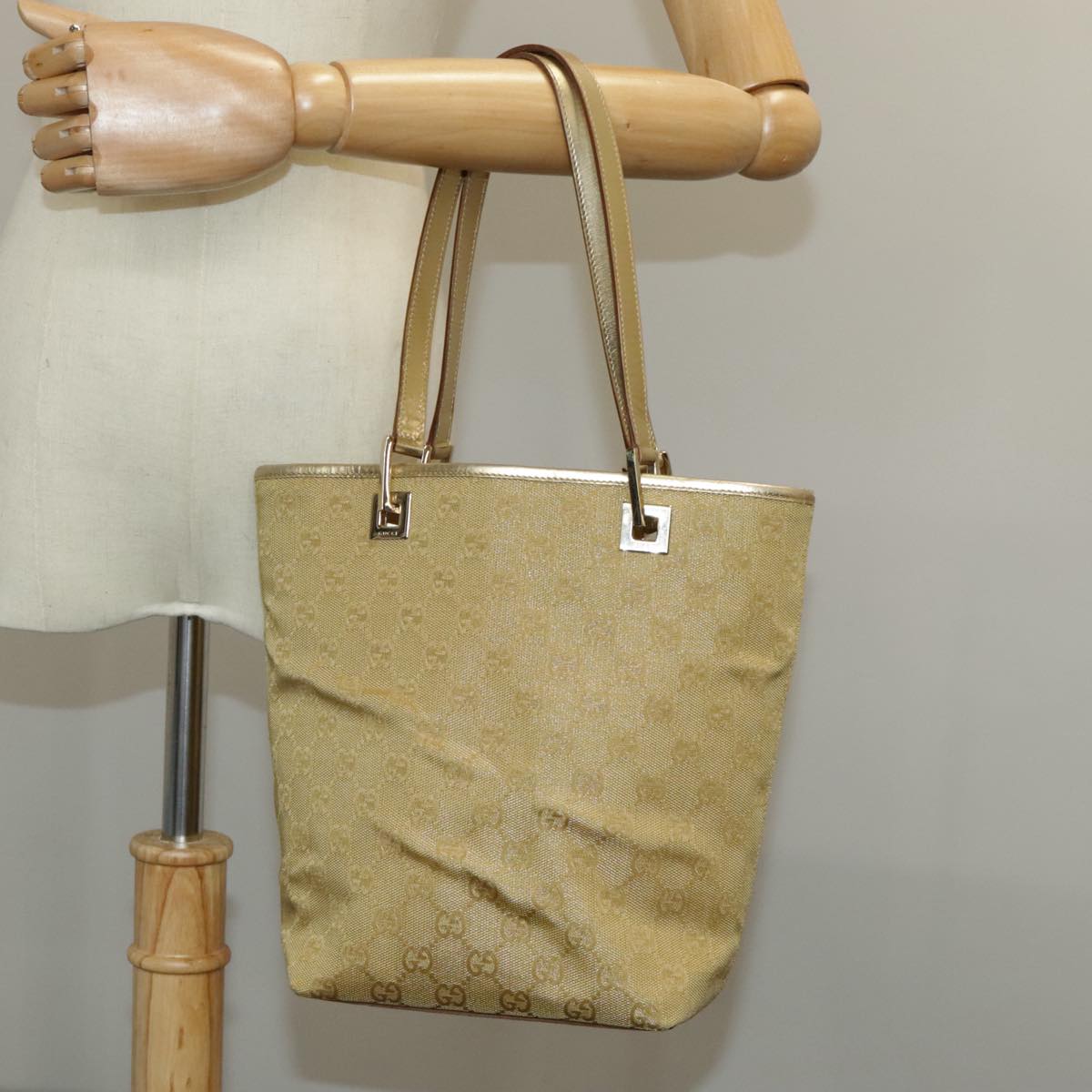 GUCCI GG Canvas Tote Bag Gold Tone Gold 002 1099 98426