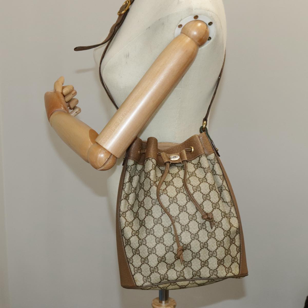 GUCCI GG Supreme Web Sherry Line Shoulder Bag PVC Beige Red 14 02 034 99654