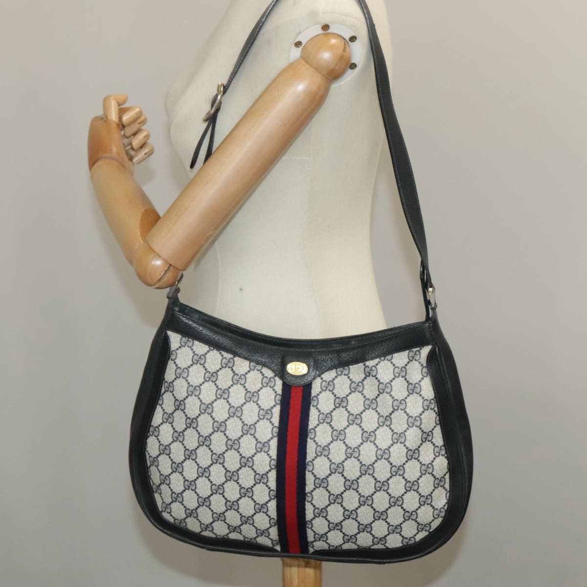 GUCCI GG Supreme Sherry Line Shoulder Bag PVC Navy Red 72 001 4467 99663