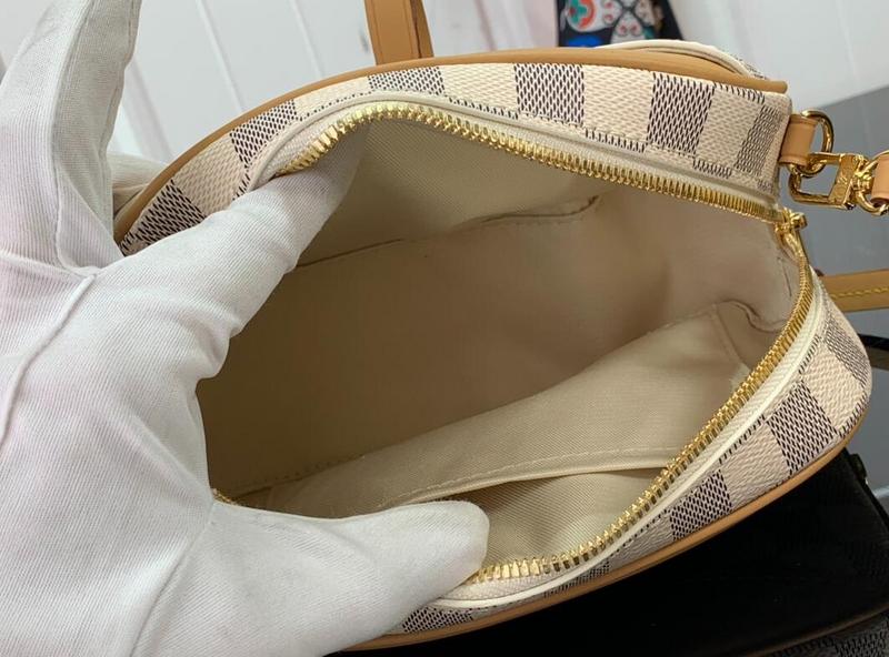 SAMC - LOV Bags - 2362