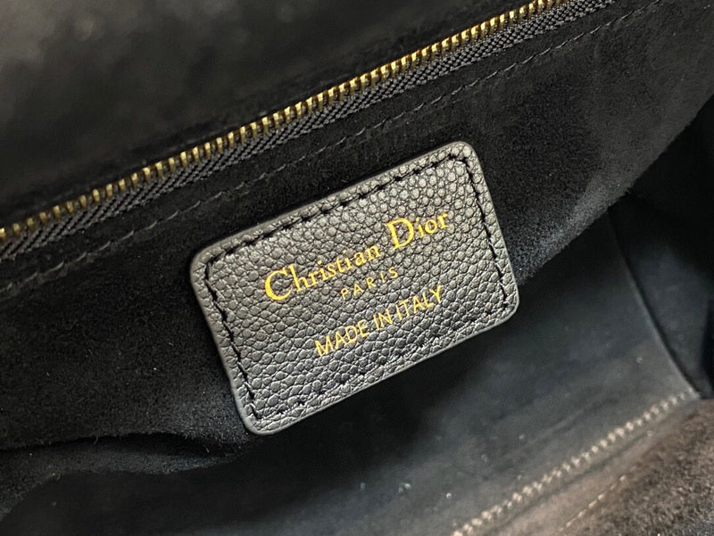 ELE - Dir Bags - 1748