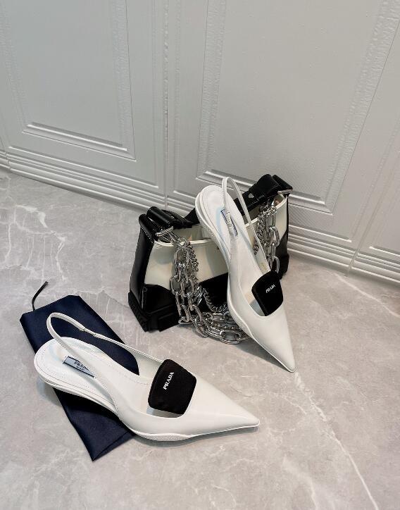 GlamyWomen Shoes - 652