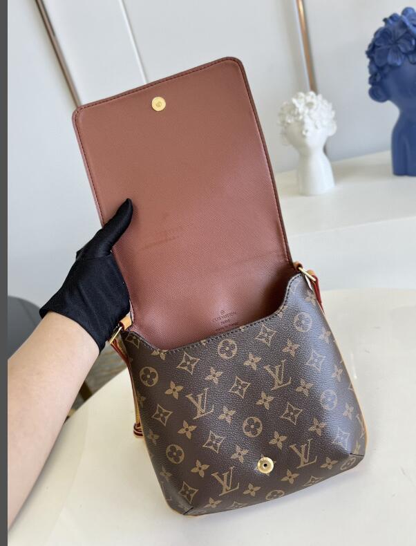 SAMC - LOV Bags - 1582