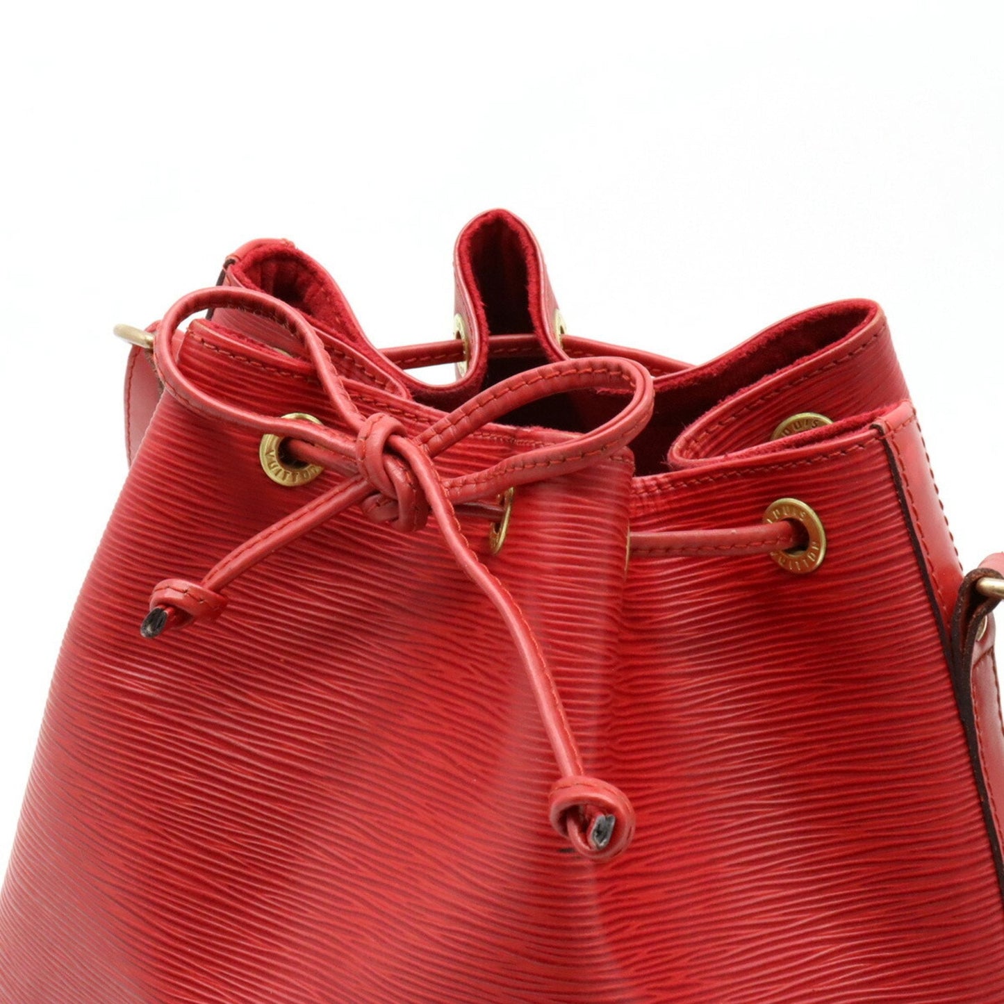 Louis Vuitton Noe Leather Shoulder Bag ()