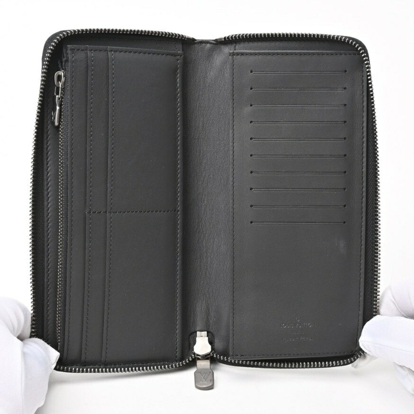Louis Vuitton Zippy Wallet Vertical Leather Wallet