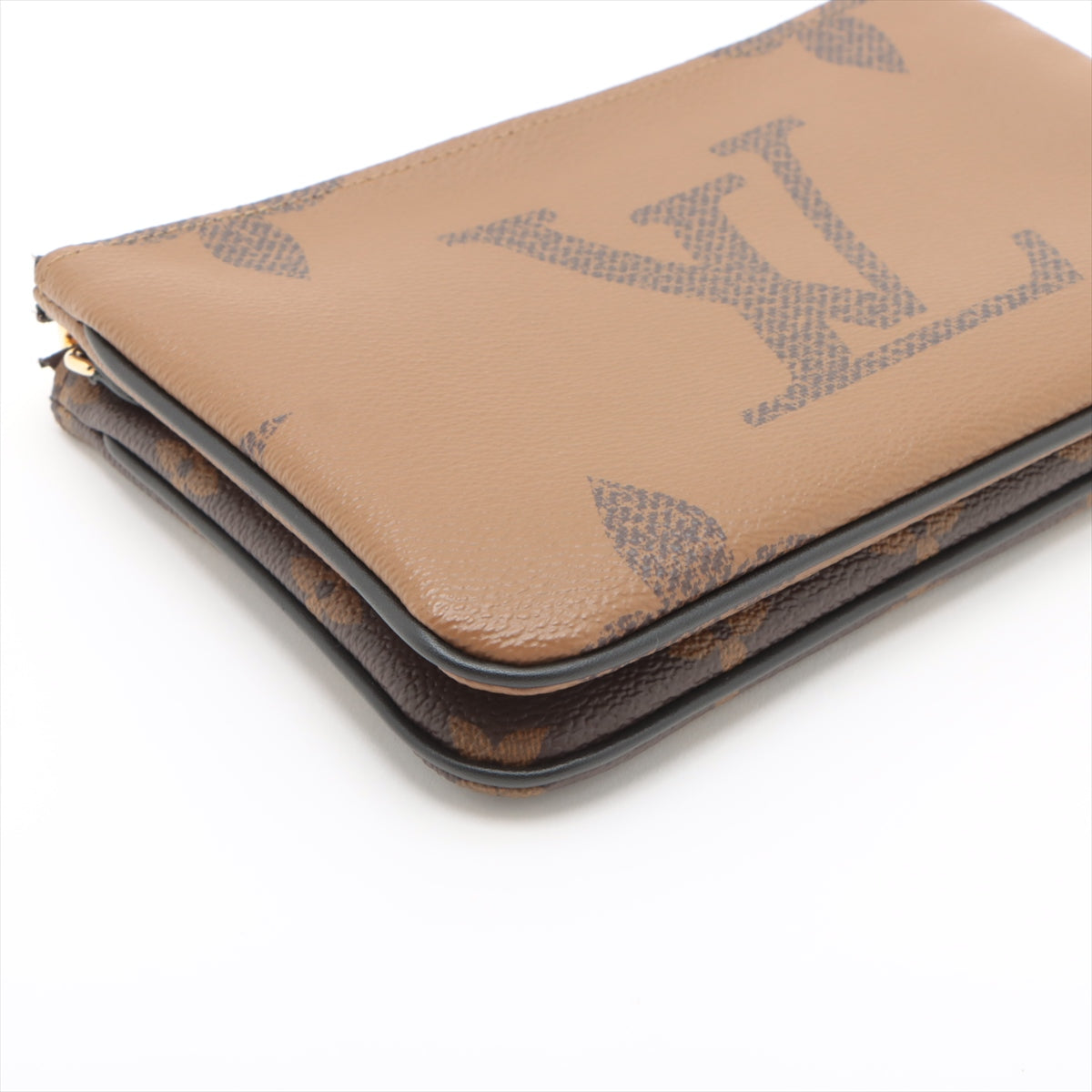 Louis Vuitton Giant Monogram Reversee Pouch Double M69203