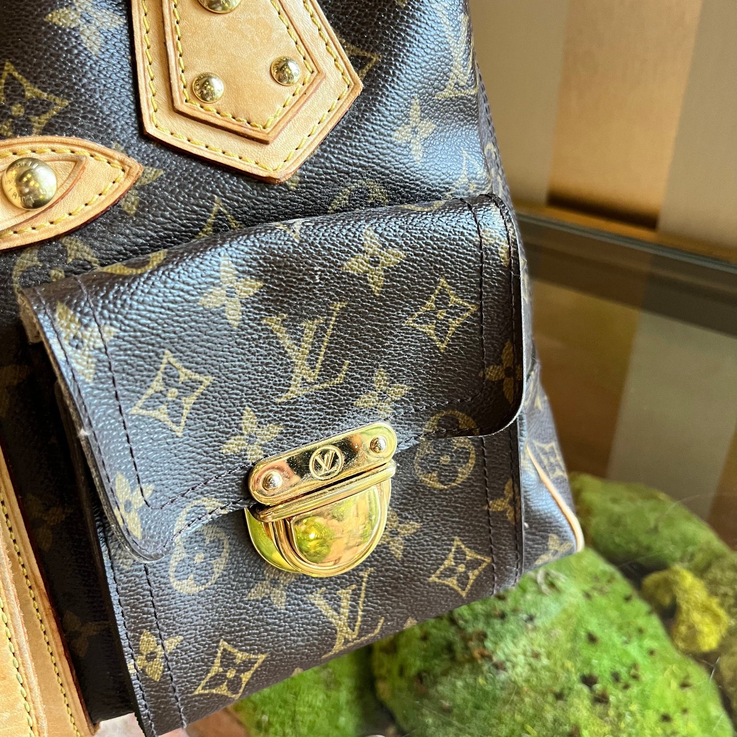 LOUIS VUITTON Monogram Canvas Manhattan GM Bag