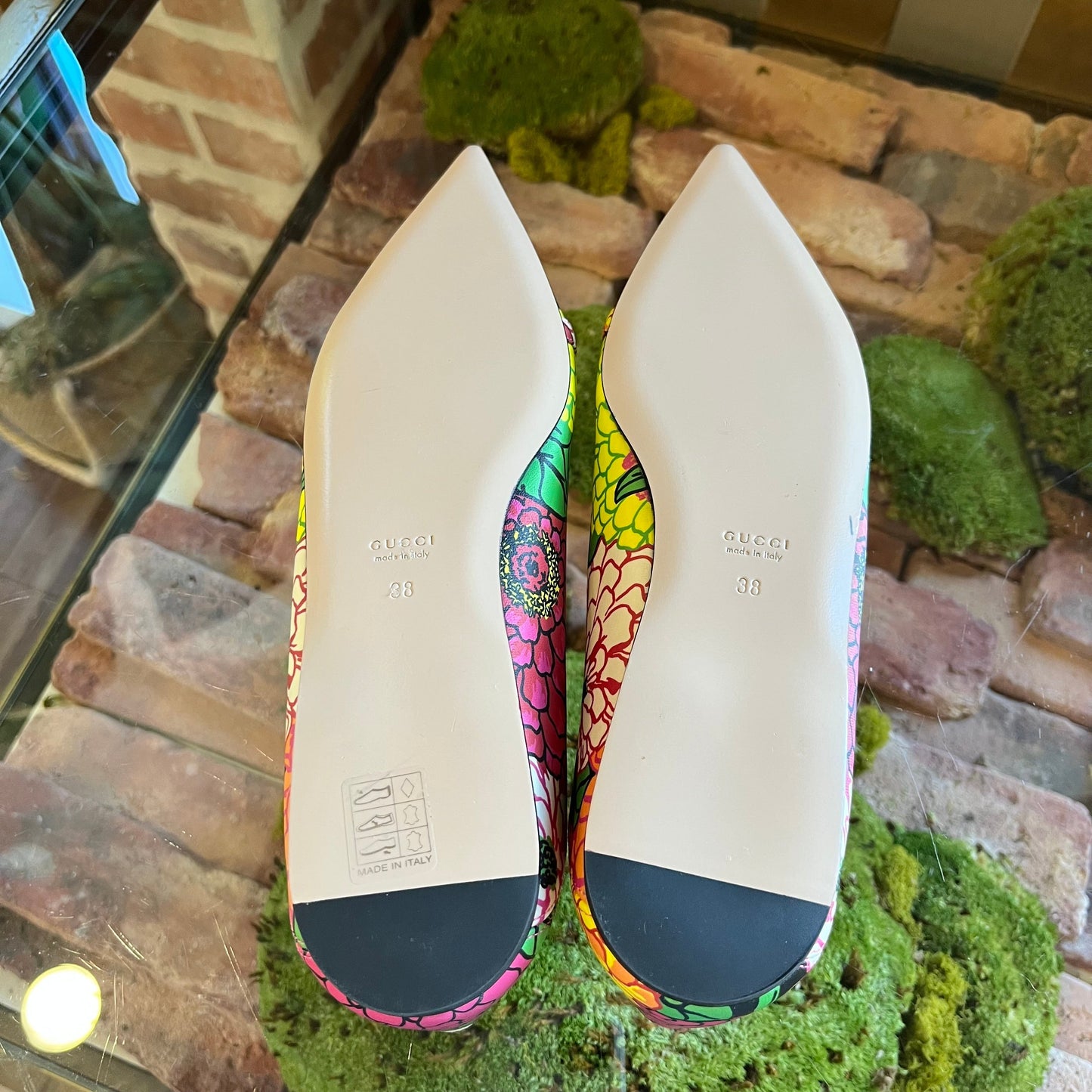 GUCCI Ken Scott Floral Ballerina Flats SZ 38