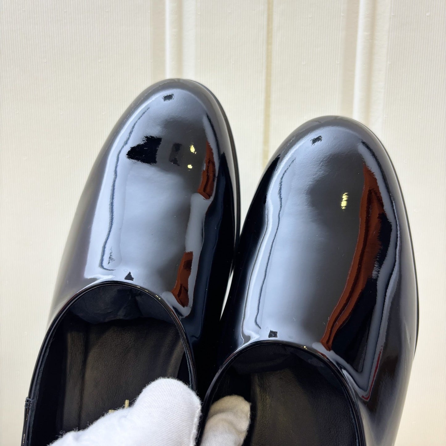 GLM-Mocassins with GLM- Logo in Black Patent Leather Sz 37.5