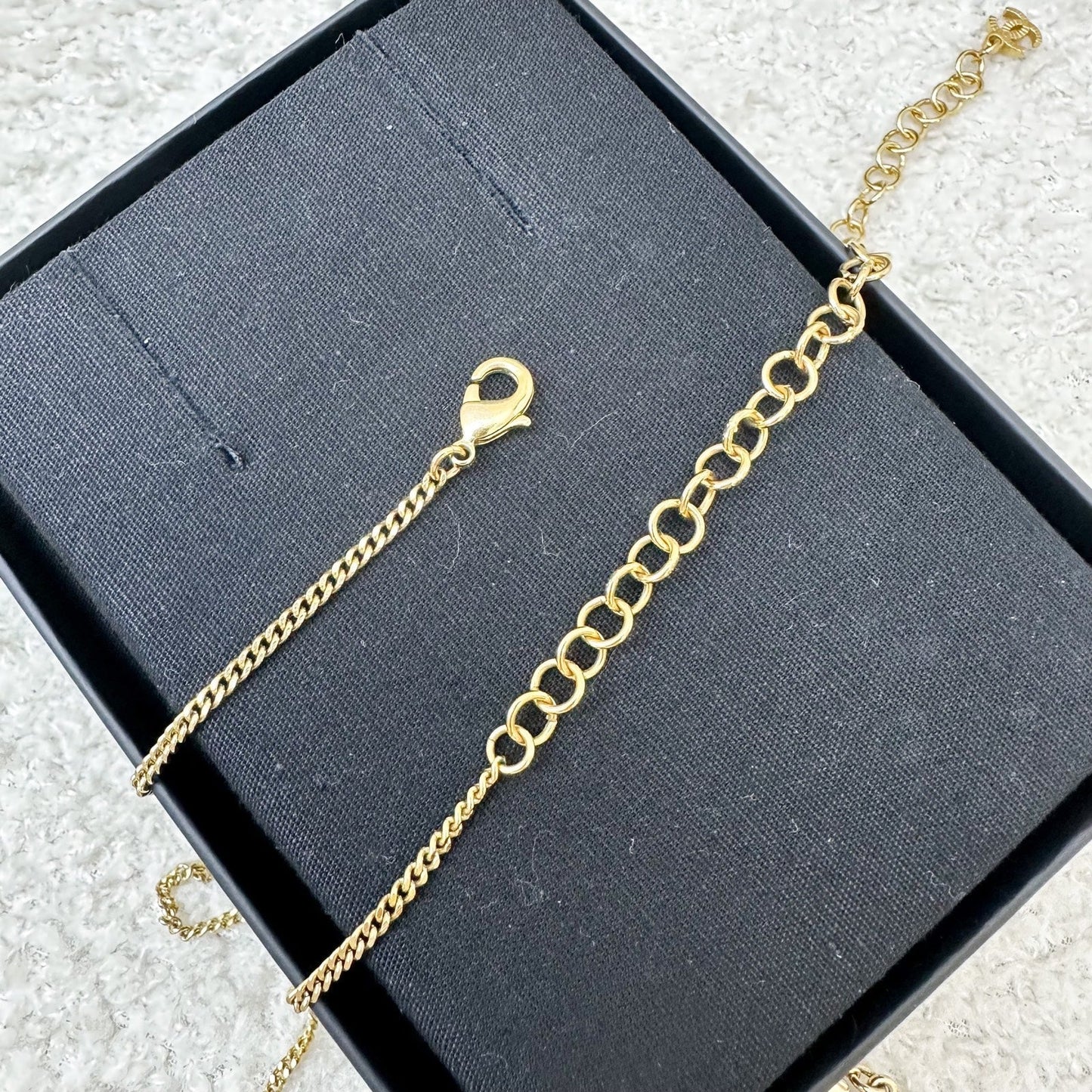 GLM-20A Perfume Bottle Necklace in AGHW