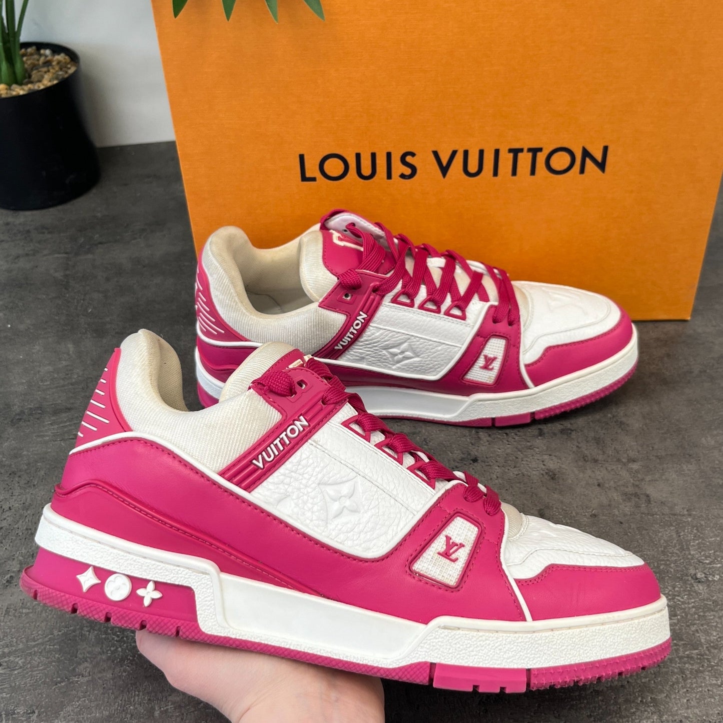 Men's Lv Low Trainers White Size EU 41.5 / UK 7.5