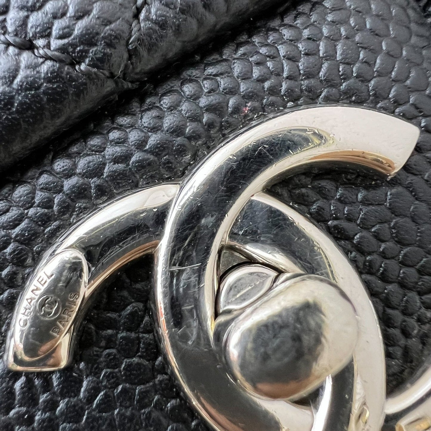 GLM-Easy Caviar Jumbo Flap in Black Caviar and SHW