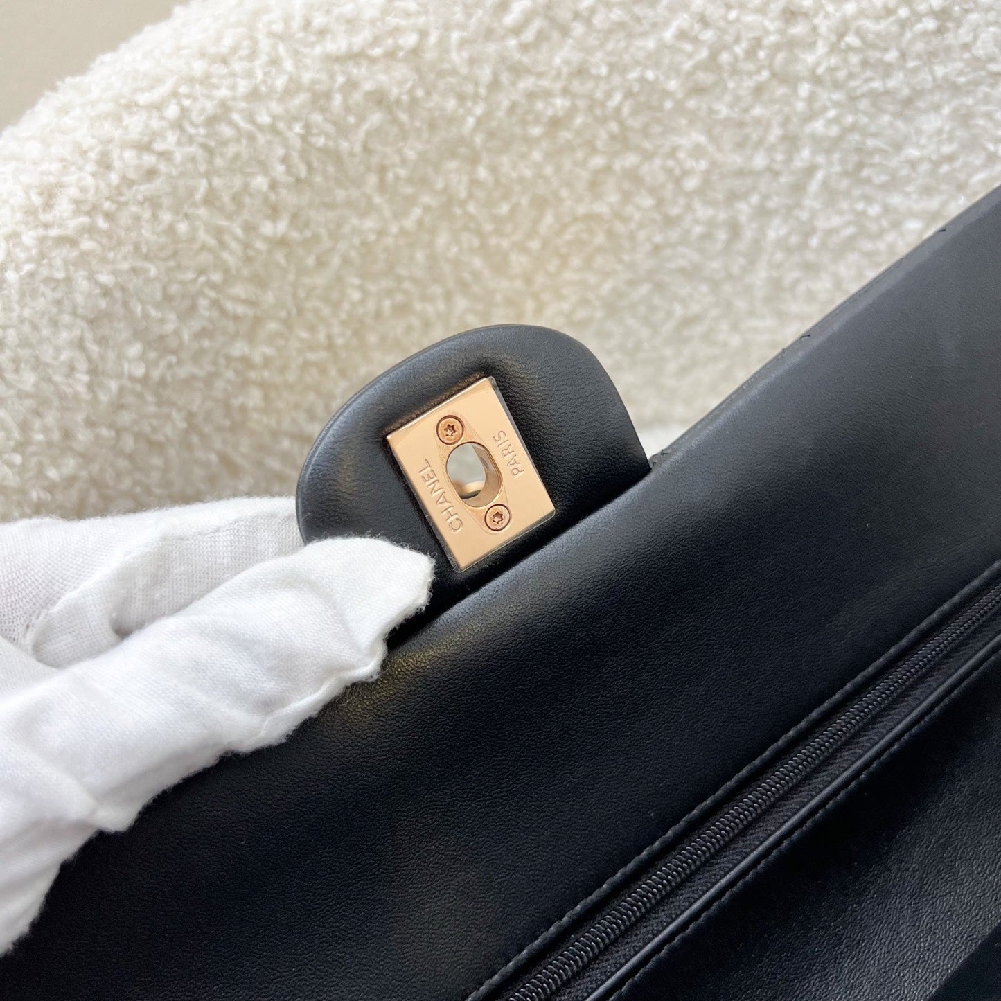 GLM-Medium Classic Flap CF in Black Lambskin and Rose Gold HW