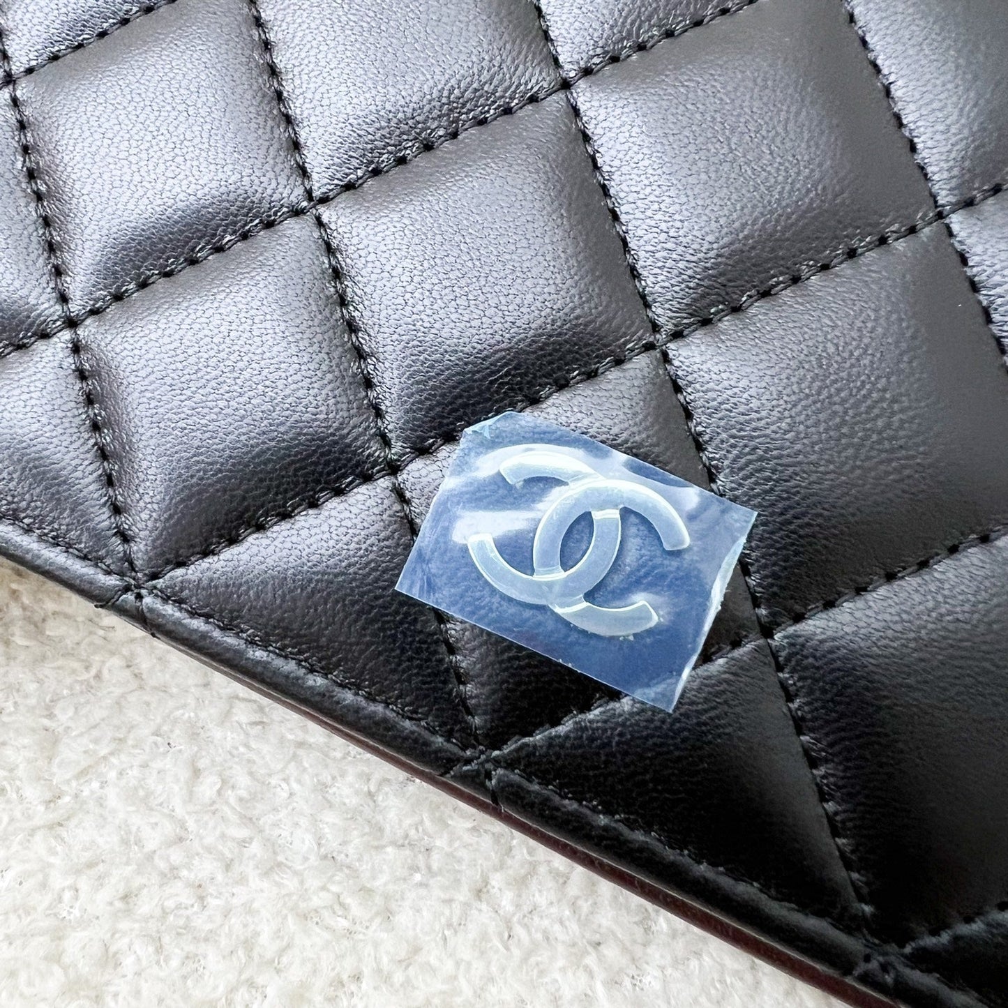 GLM-Yen Bifold Long Wallet in Black Lambskin and SHW