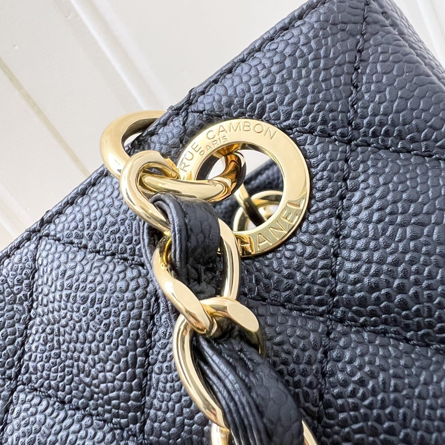 GLM-Petite Shopping Tote PST in Black Caviar and GHW (Model: A50994)