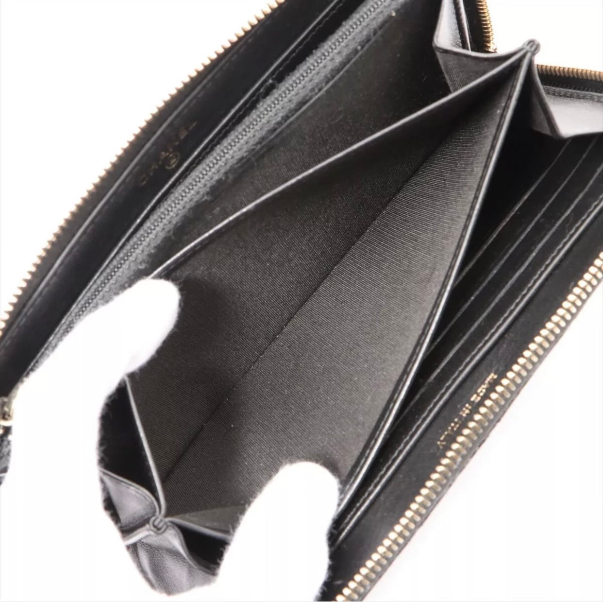 GLM-Caviar Leather Quilted Long Zippy Wallet