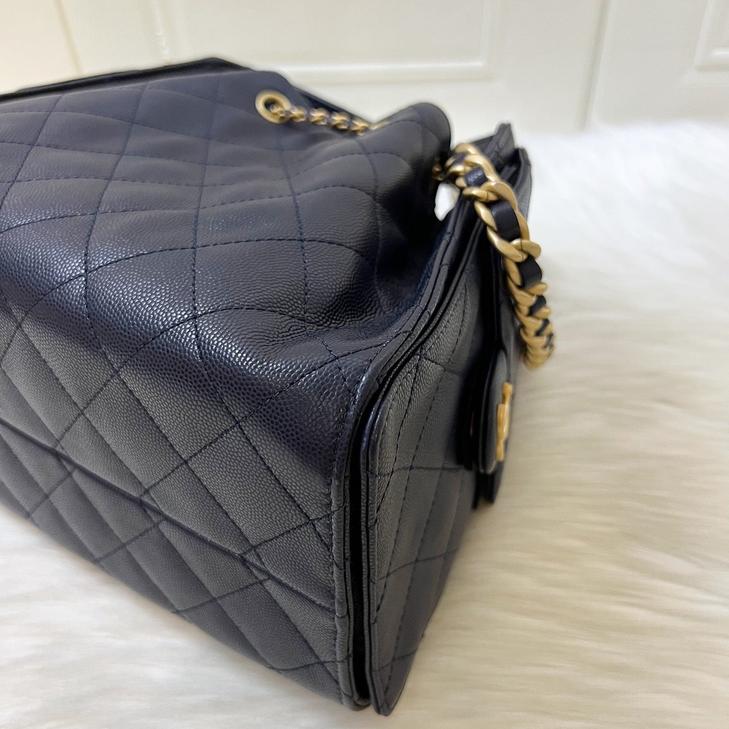 GLM-25 Small Hobo Bag in 25S Navy Caviar and AGHW (Model: AS5293)