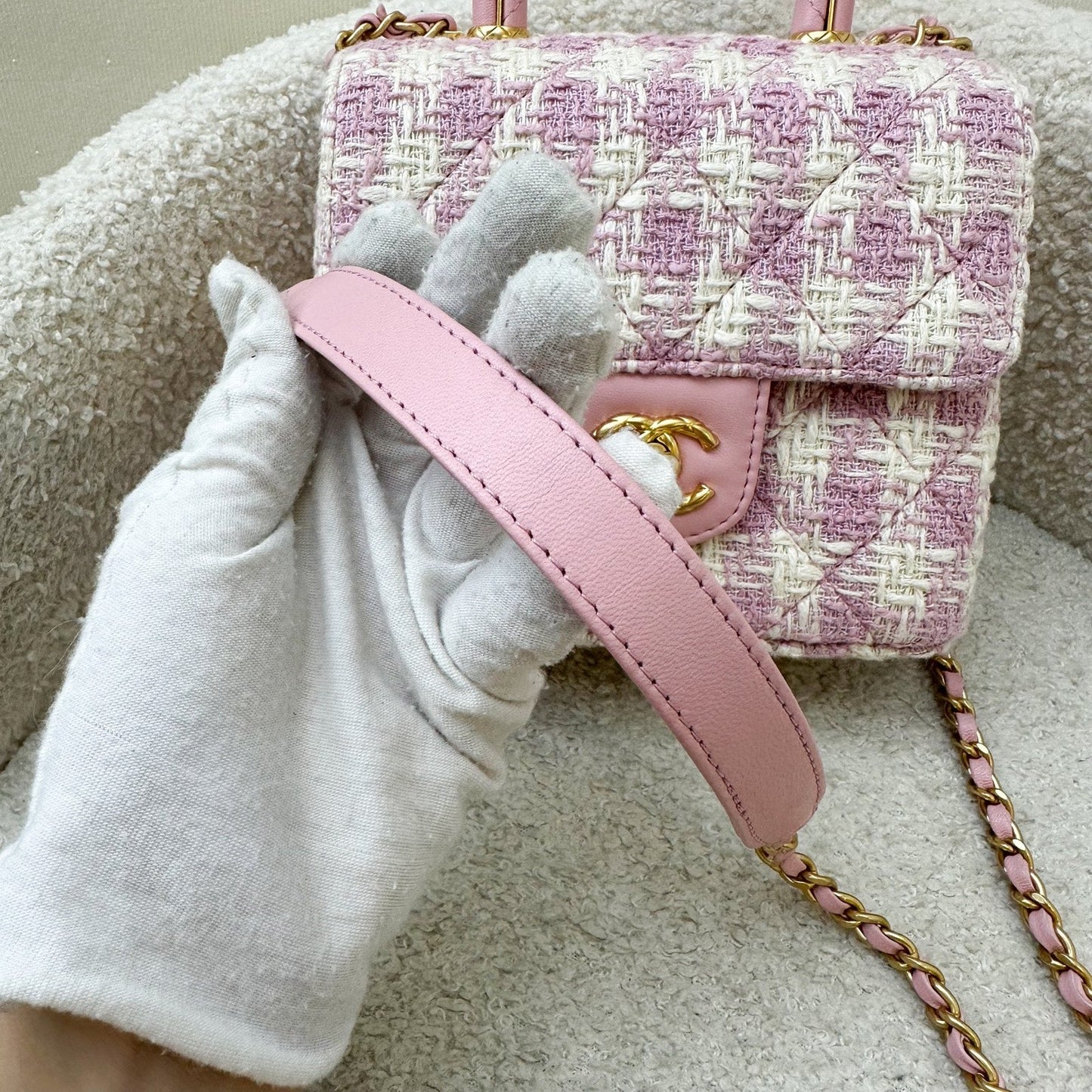 GLM-23S Top Handle Flap Bag in Pink Tweed Houndstooth AGHW