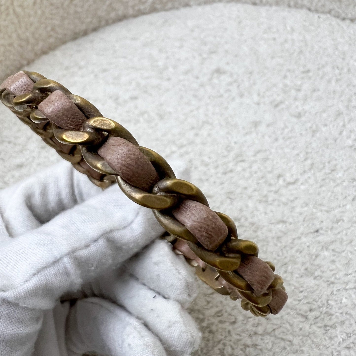 GLM-Interwoven GLM- Bangle with Dusty Pink Leather and Matte GHW