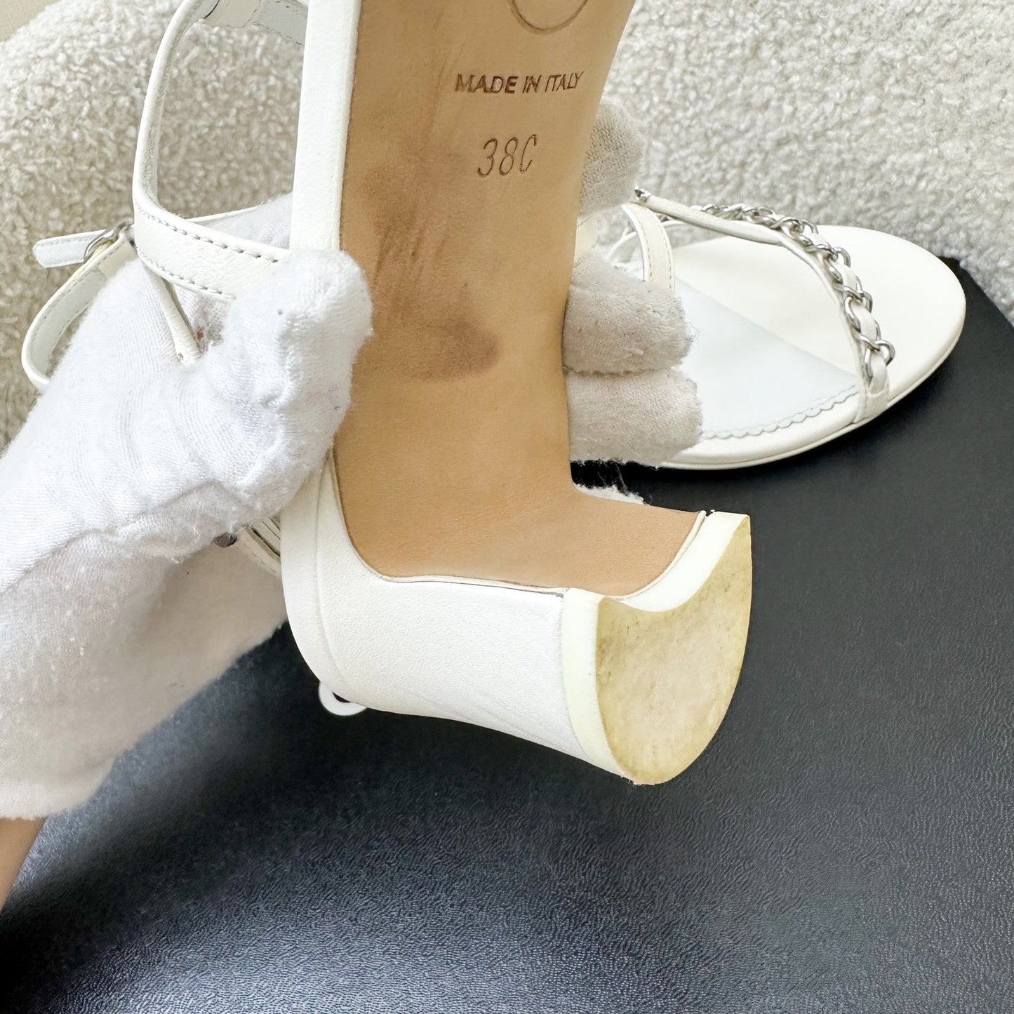 GLM-Heeled Sandals in White Size 38C