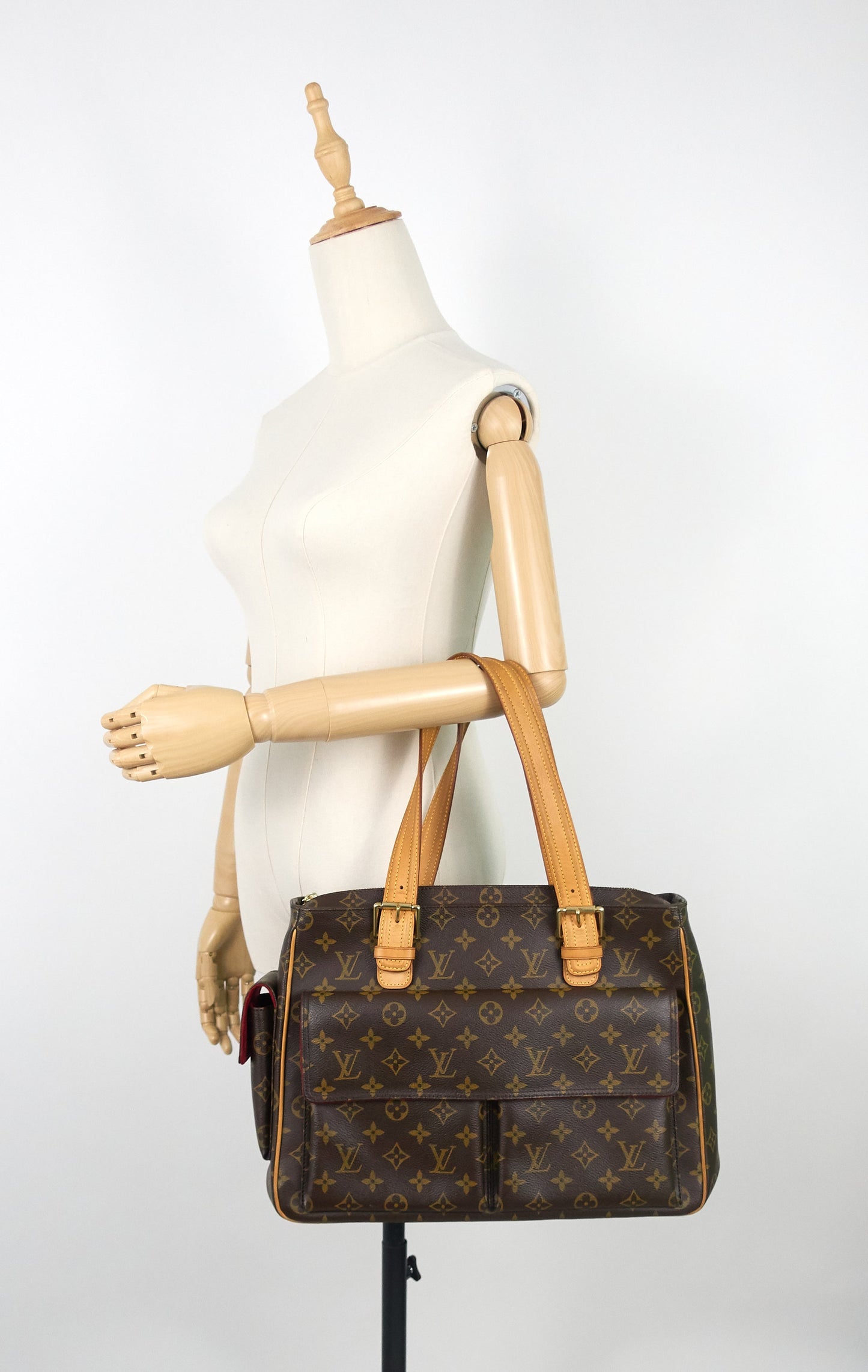 Louis Vuitto Multipli Cite GM Monogram Canvas Bag