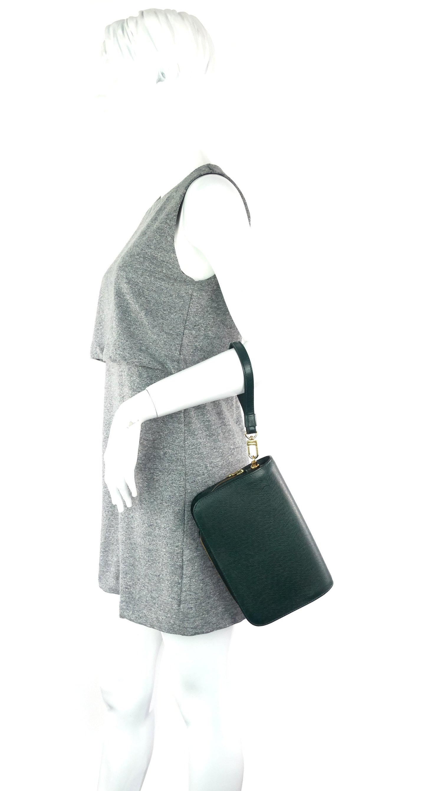 Louis Vuitto Pochette Baikal Epicea Taiga Leather Bag