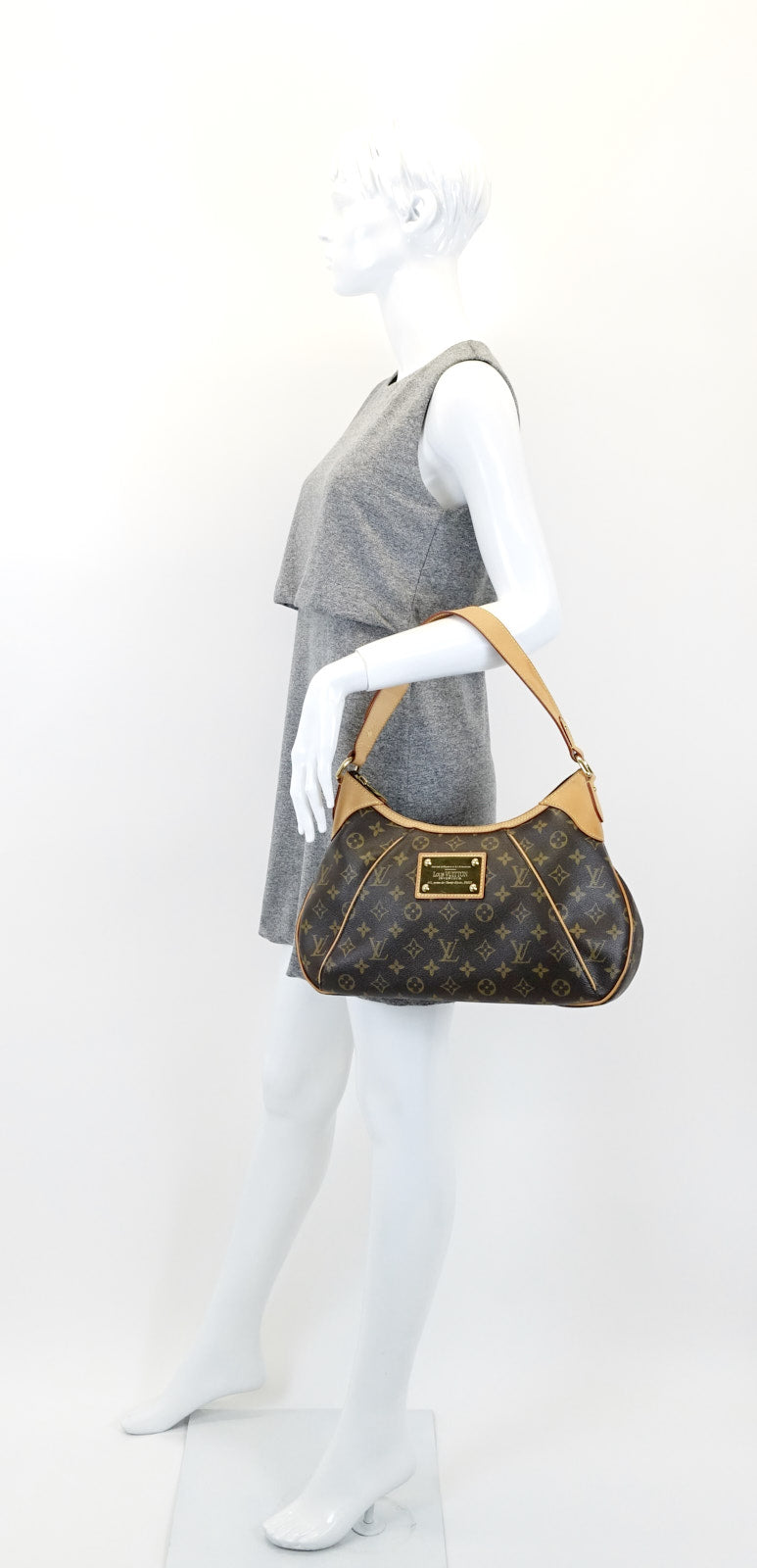 Louis Vuitto Thames GM Monogram Canvas Hobo Bag