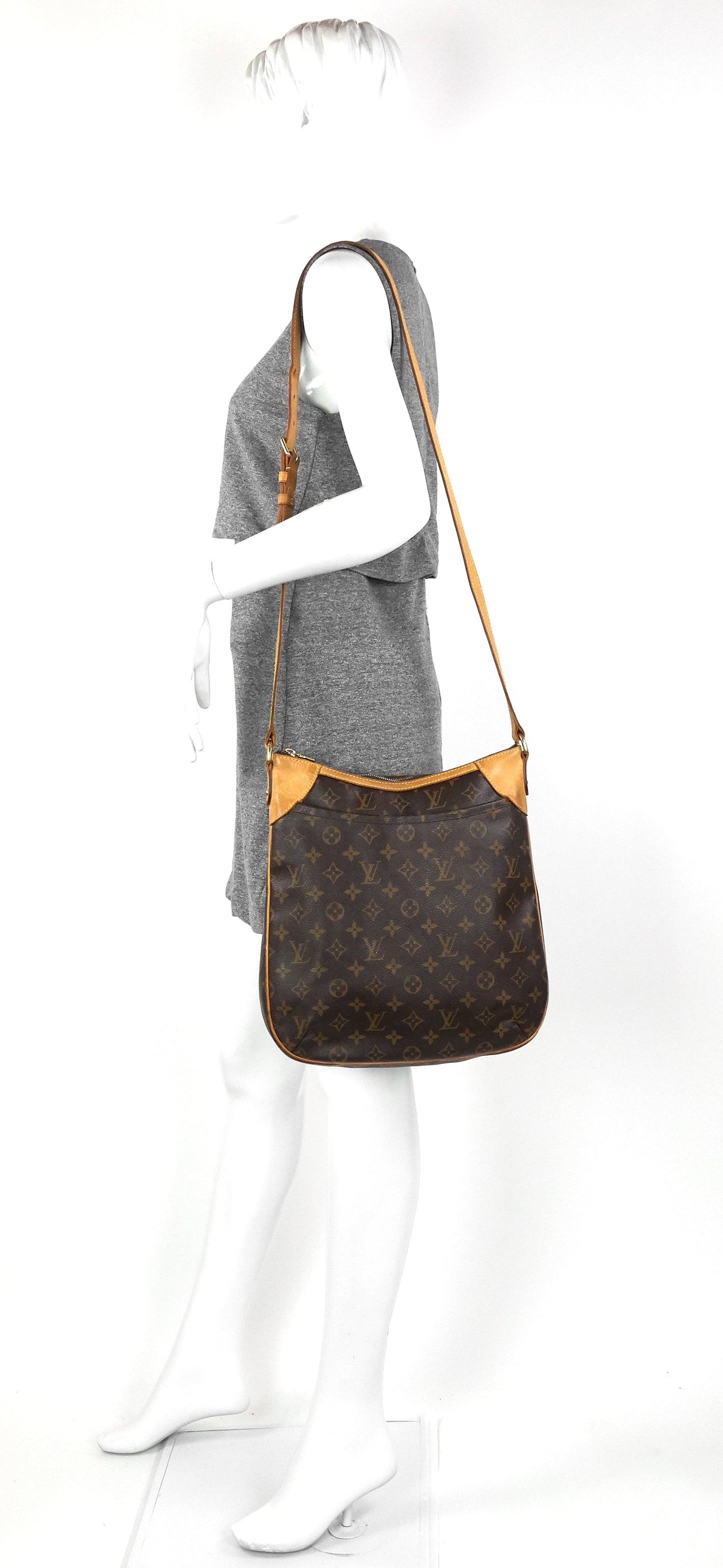 Louis Vuitto Odeon MM Monogram Canvas Bag
