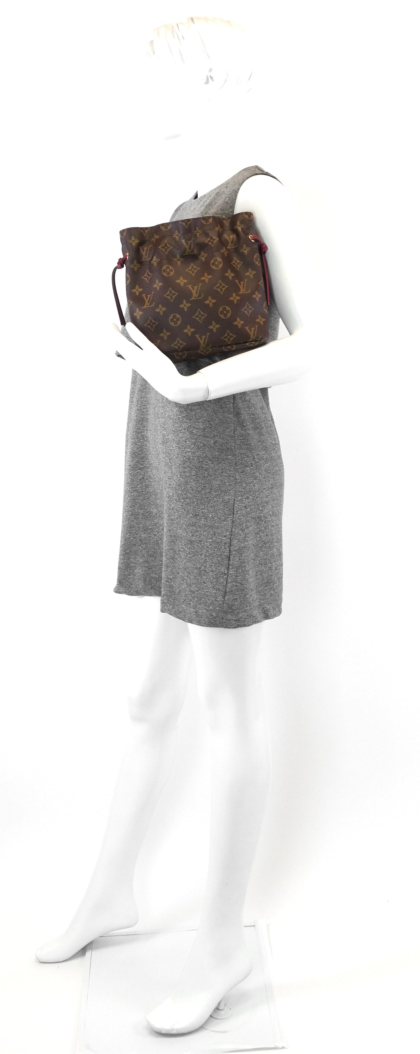 Louis Vuitto Noé Pouch Monogram Canvas Bag
