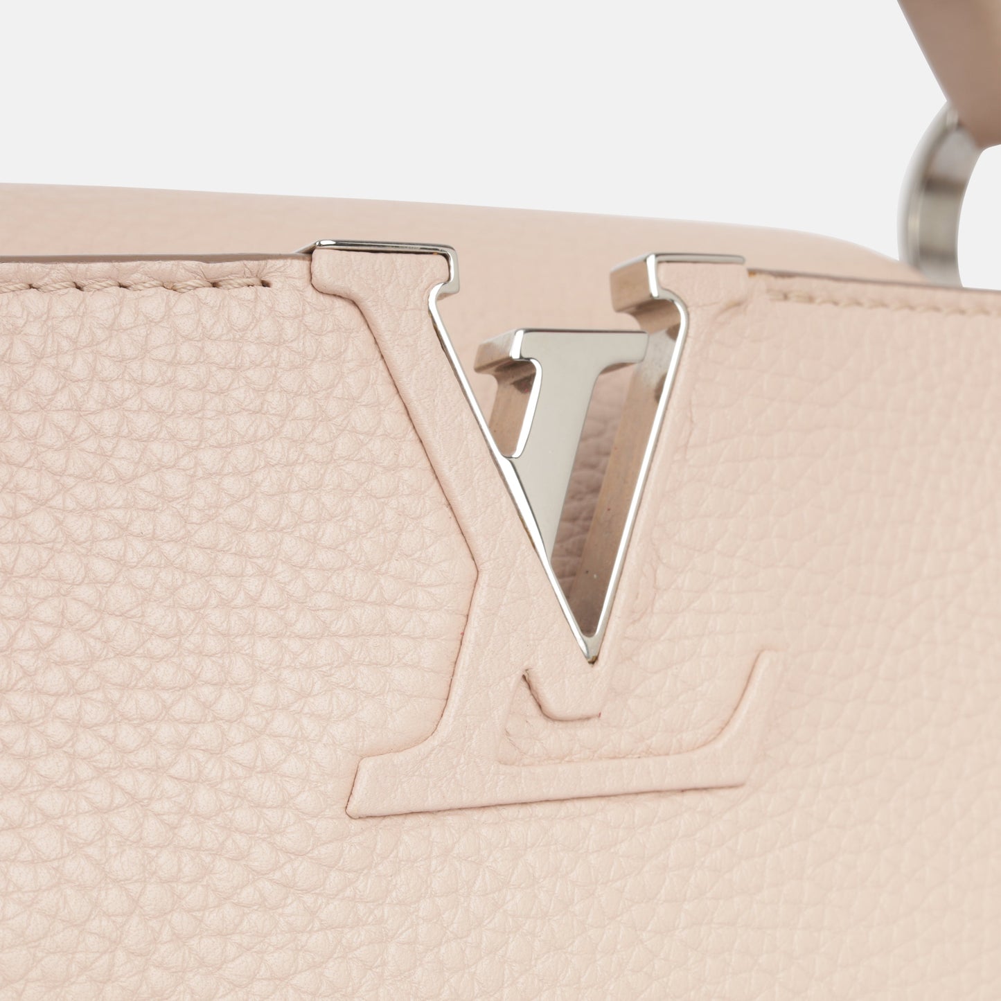 Louis Vuitton Capucines MM