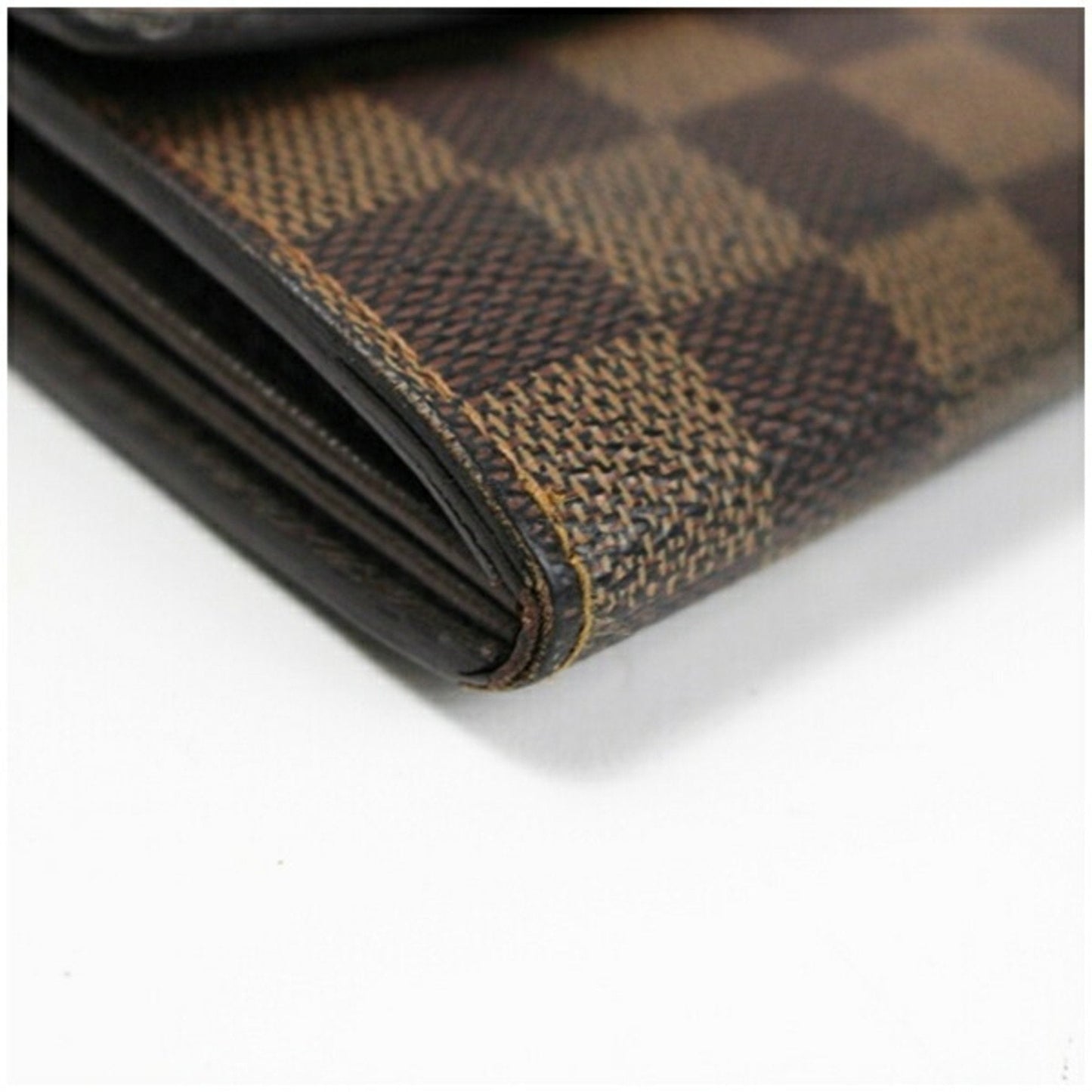 Canvas Wallet with Multiple Compartments and Secure Closure