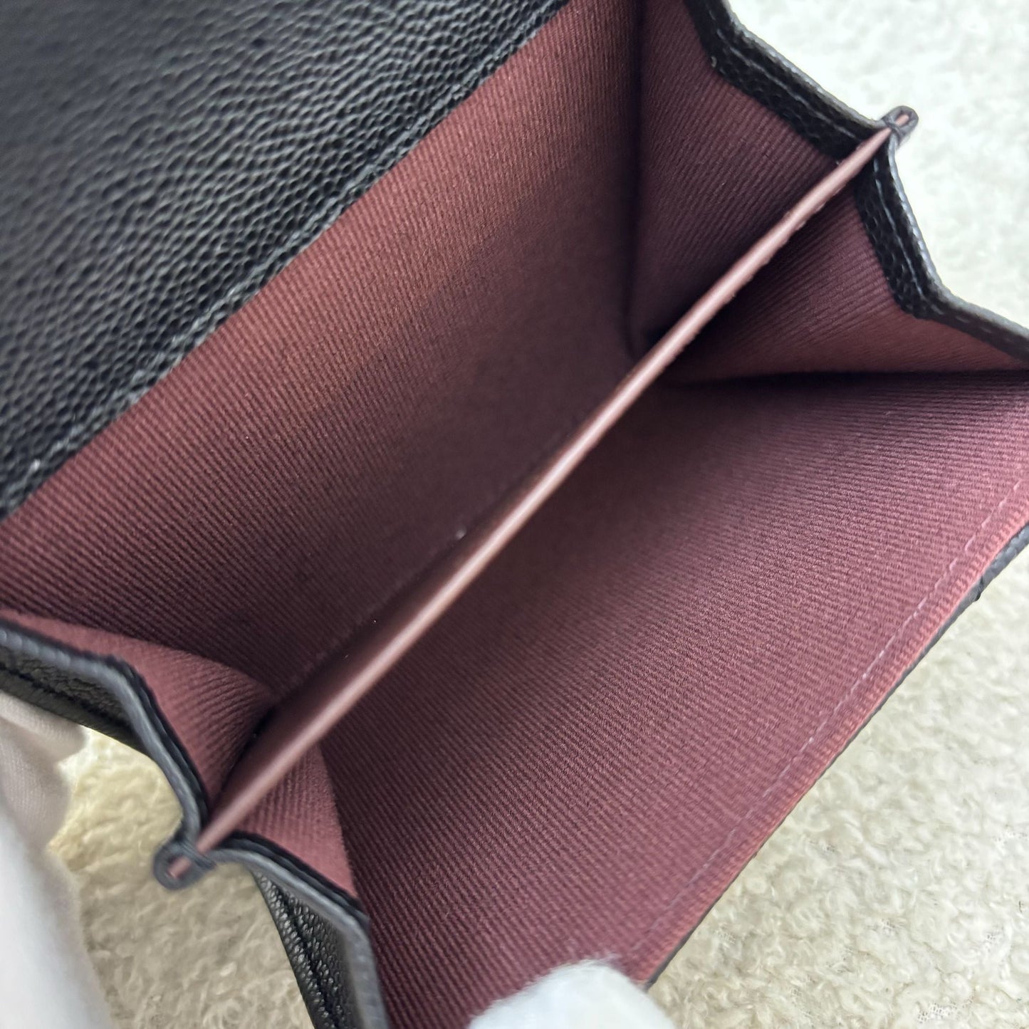 GLM-Classic XL Snap Card Holder in Black Caviar and GHW (Model: AP0220)
