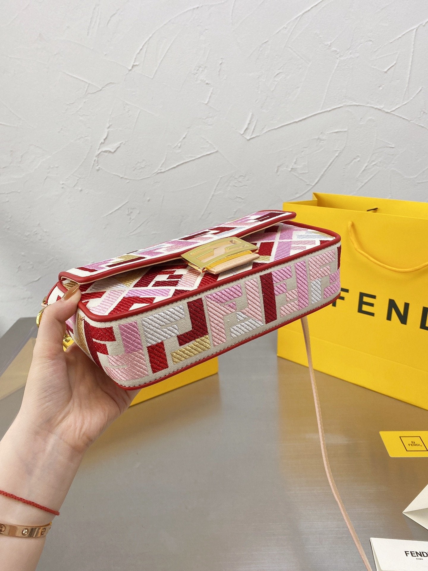 EN - NEW Arrival Bags FEI 119