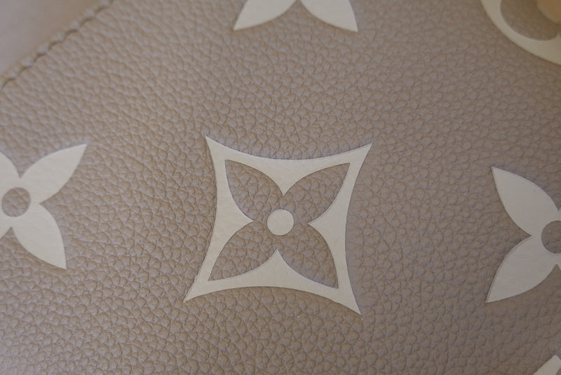 LOV2 Bags - Luxurious Bags 1562