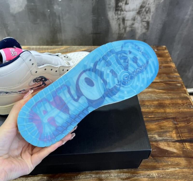 SAMC - NKE Shoes - 288