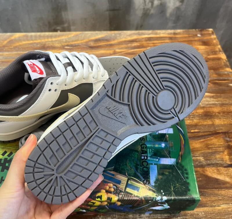 SAMC - NKE Shoes - 541