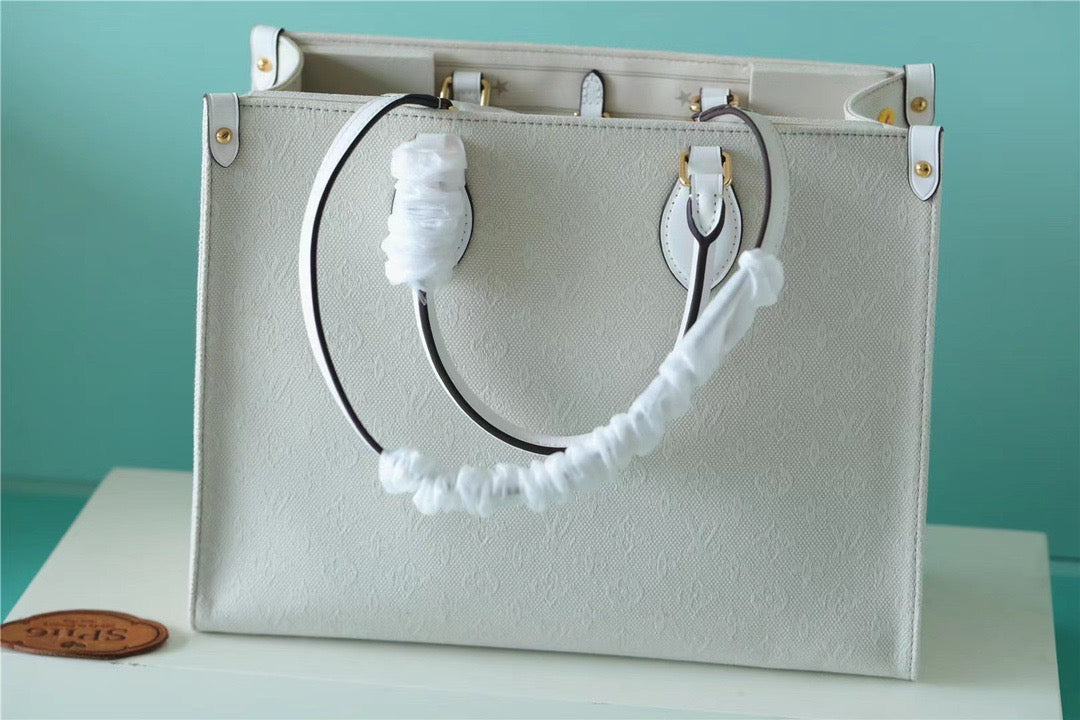 LV Onthego MM Monogram Giant And Raffia White/ Yellow For Women, Shoulder And Crossbody Bags 35cm/13.8in LVÂÂ