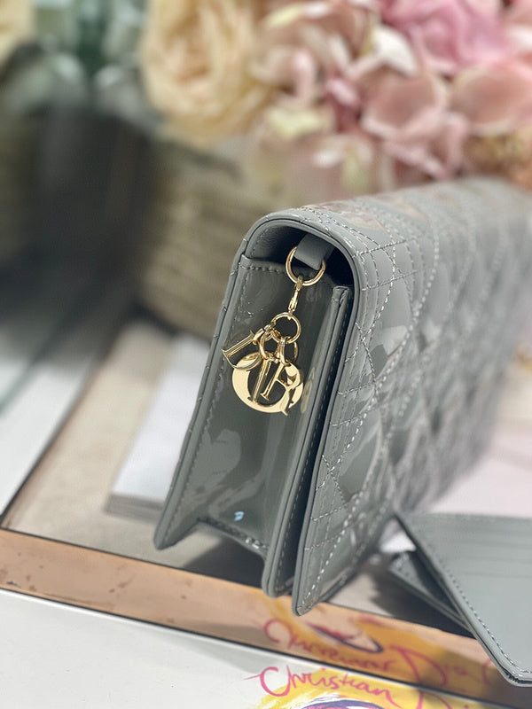 ELE - Dir Bags - 1307
