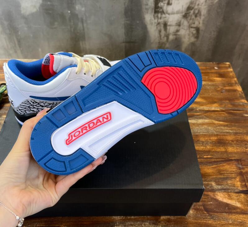 SAMC - NKE Shoes - 186