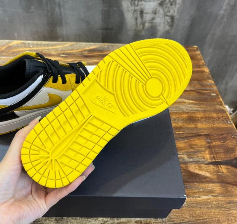 SAMC - NKE Shoes - 397